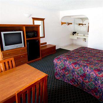 West Coast Inn Santa Ana Bagian luar foto
